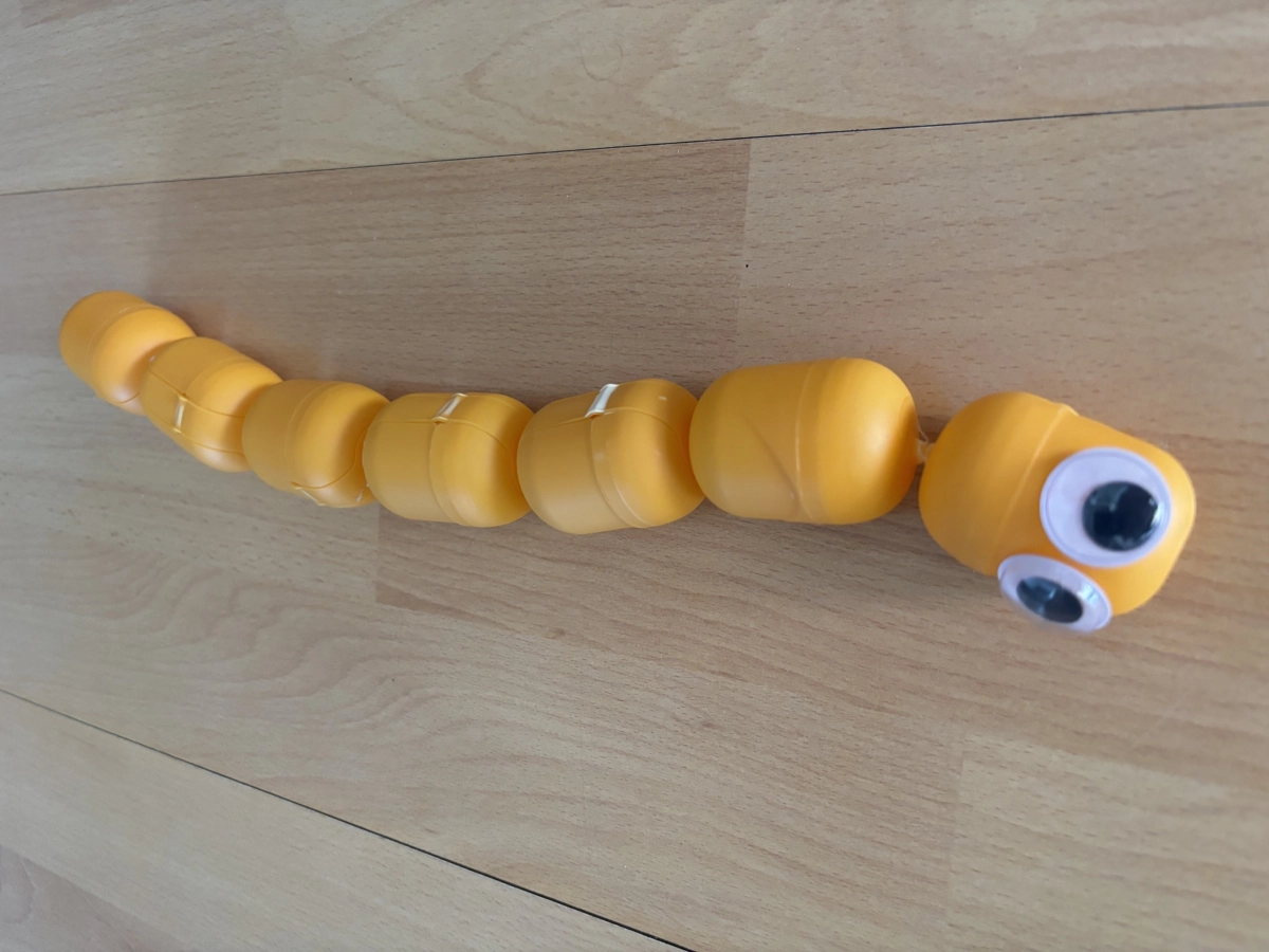 Pap Olivér Piros Óvoda Manó csoport Kindertojás kukac