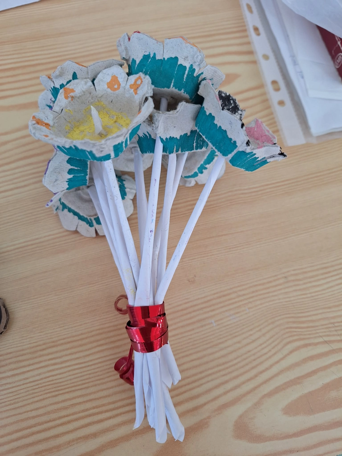 Bencsik Alina Ligetek Óvoda Süni Csoport Virágcsokor Tojástartóból